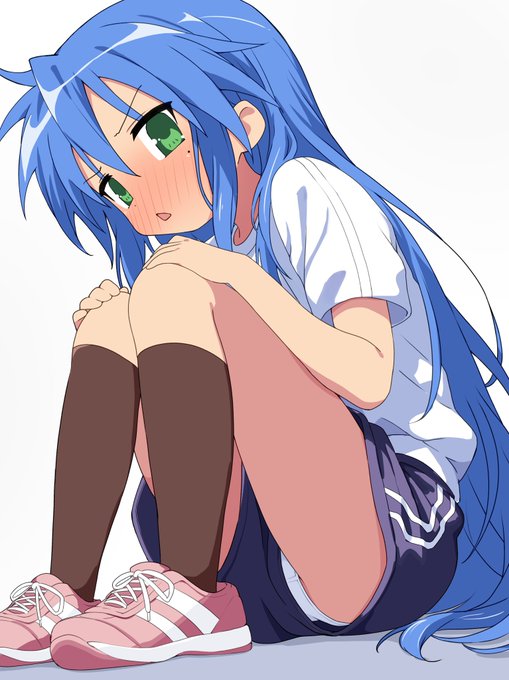 #パンツの日 
チラッ 