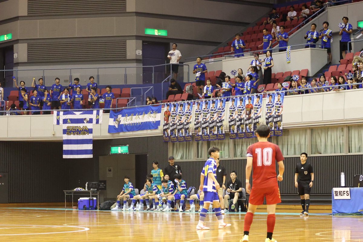 準々決勝
第ニ試合前半終了

聖和学園　１－０　名古屋U-18
大阪U-18 １－１　レイエス

どちらも譲らぬ接戦に‼️