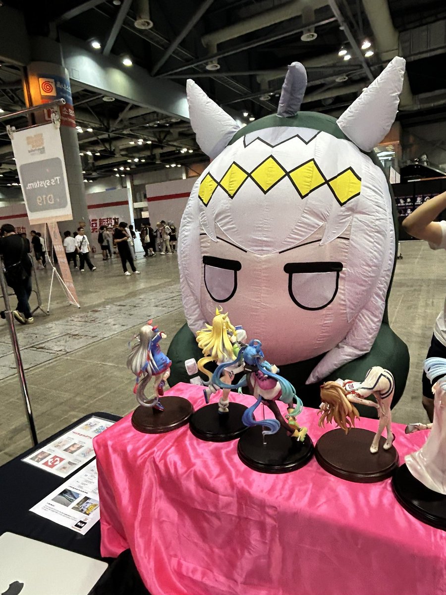 出会いました😂
かわいくポーズをとってくれました🤲´-