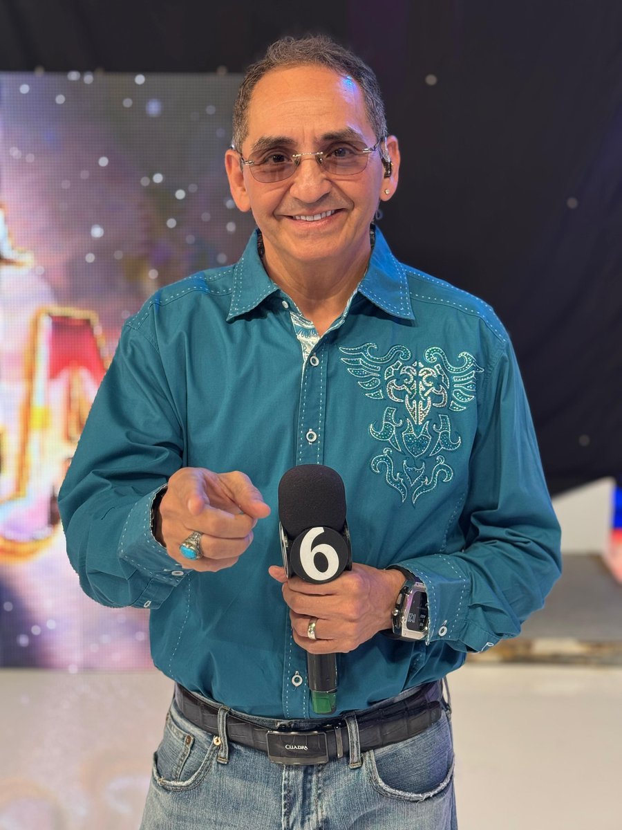 Acompáñanos esta noche de #EsShowM junto a <a href="/ErnestoChavana/">Ernesto Chavana</a> 😎