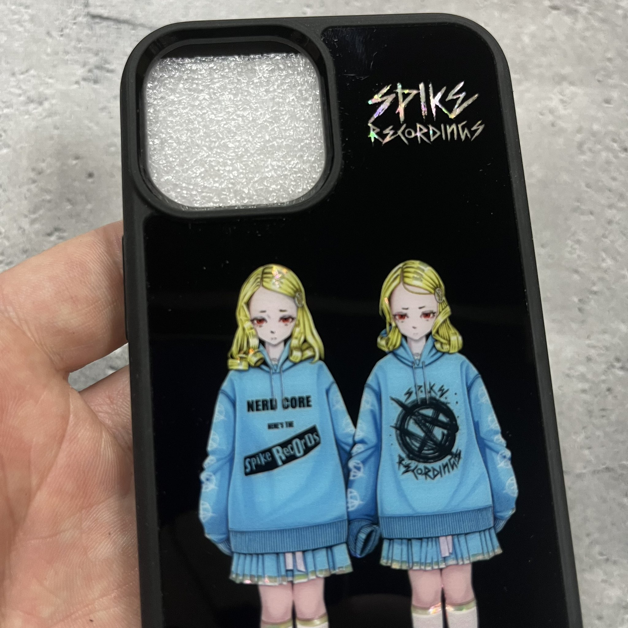 GLAY　HISASHI MODERNPIRATE　iPhone　スマホケース GdJI7Jhb0AABMv5.jpg