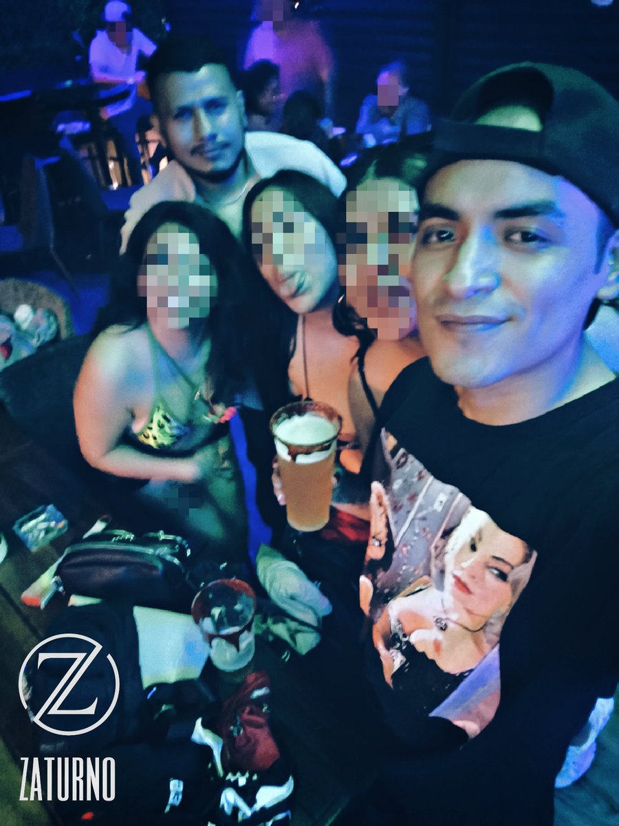 Zaturno_MX (@zaturno_mx) on Twitter photo Una verdadera chimba ! 😂😂
Siendo famosos por un día jajajajajaja pero hey ! Las risas no faltaron 😂
<a href="/XvideosPotro/">Joz (Potro)</a>
<a href="/QuintanaB420/">BQ</a>
<a href="/Sofia25844/">Sofia Castrejón</a>
<a href="/DesideMxr/">Mxrnenx</a> Una verdadera chimba ! 😂😂
Siendo famosos por un día jajajajajaja pero hey ! Las risas no faltaron 😂
<a href="/XvideosPotro/">Joz (Potro)</a>
<a href="/QuintanaB420/">BQ</a>
<a href="/Sofia25844/">Sofia Castrejón</a>
<a href="/DesideMxr/">Mxrnenx</a>