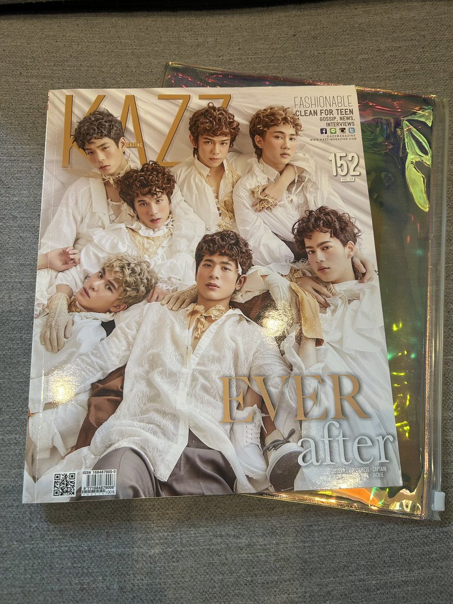 聞いてください、ついに9x9のポーの一族KAZZの実物が我が家に！譲って下さった<a href="/6p_fn/">お</a> さんありがとうございます😭

この撮影のBTS面白すぎて字幕つけてるんで、良かったらこの下からNekocap見てください。