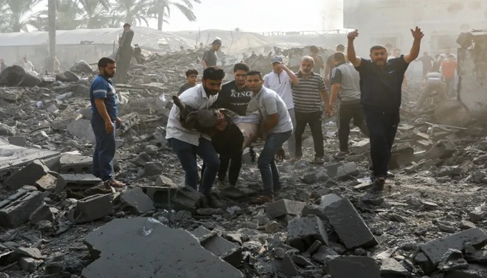 الحدث| 21 شهيدا بينهم 12 من منتظري المساعدات ومصابون برصاص وقصف الاحتلال أنحاء متفرقة من قطاع غزة 