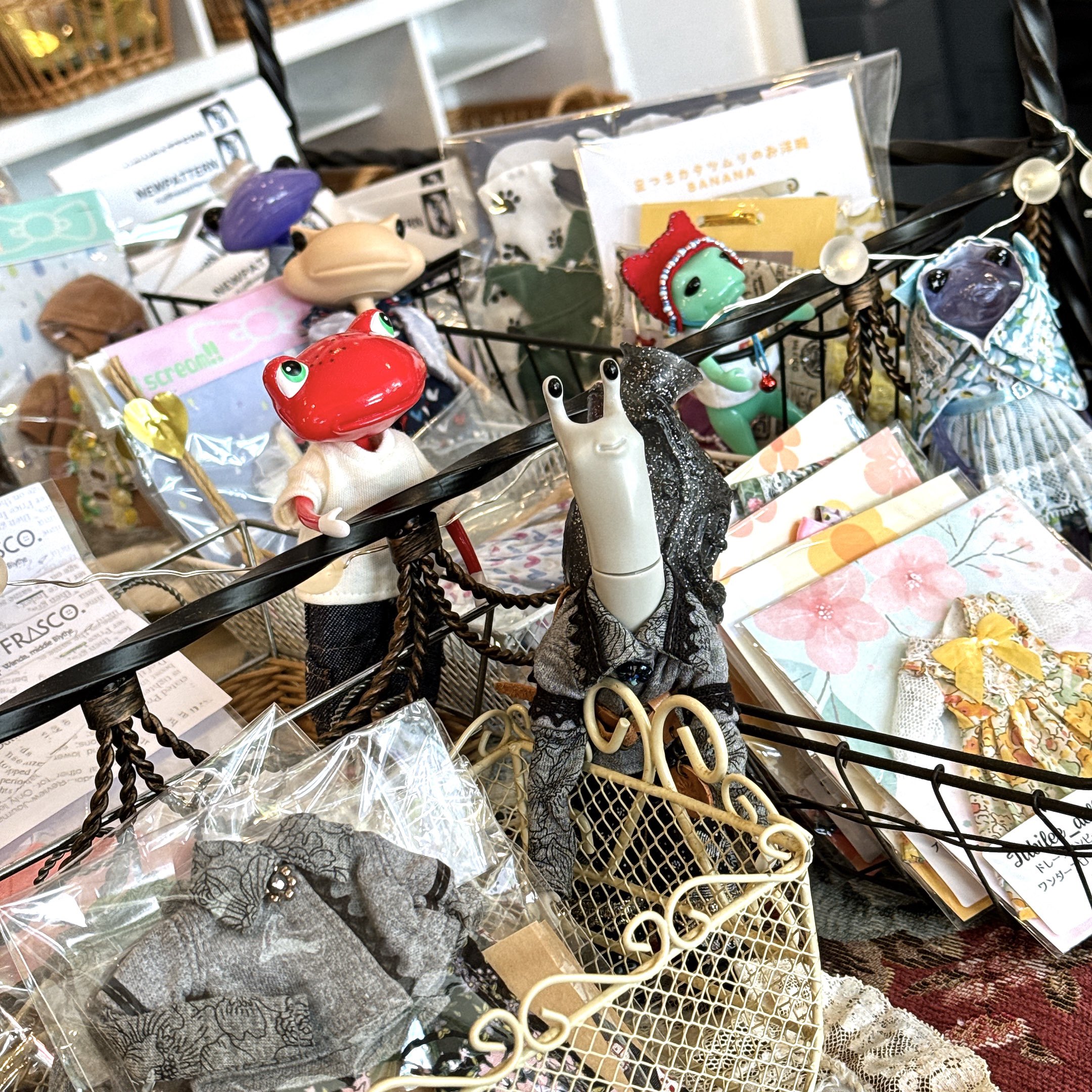 ワンダーフロッグ　ワンダフレンド77 HOME | Studio Uoo