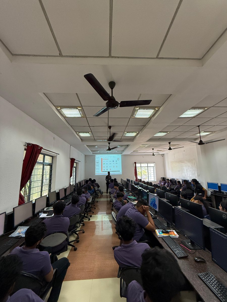 LITZTech's tweet image. Honored to be Guests at AJK College!

We had the incredible opportunity to deliver a guest lecture on &quot;Python with AI – Bridging Logic and Intelligence&quot; at AJK College of Arts and Science. 💻🤖

#CampusConnect #LearningTogether #Litztech