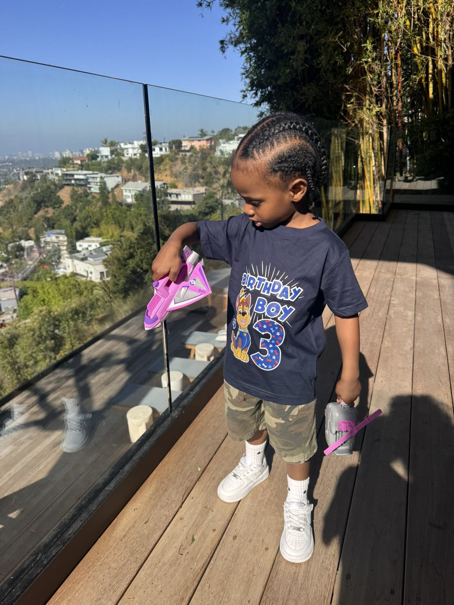 Wizkid’s son turns 3. 🥳
