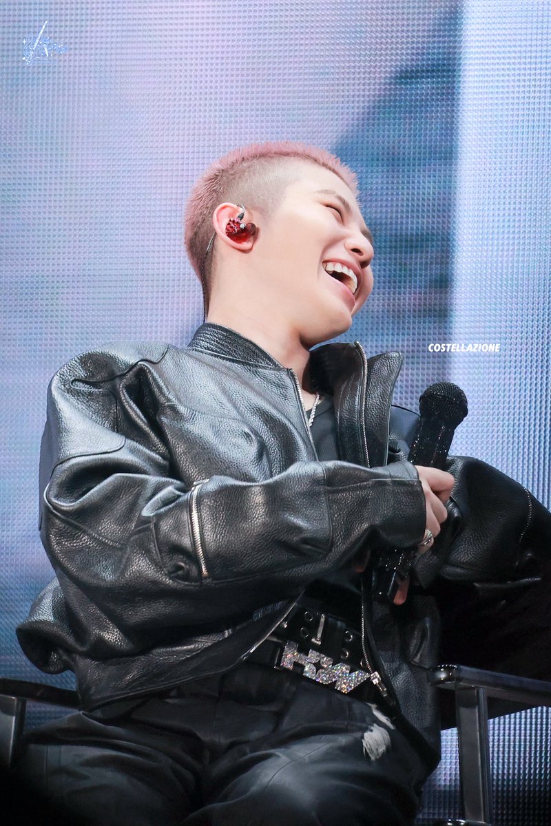 Costellazione_1122woozi tweet media