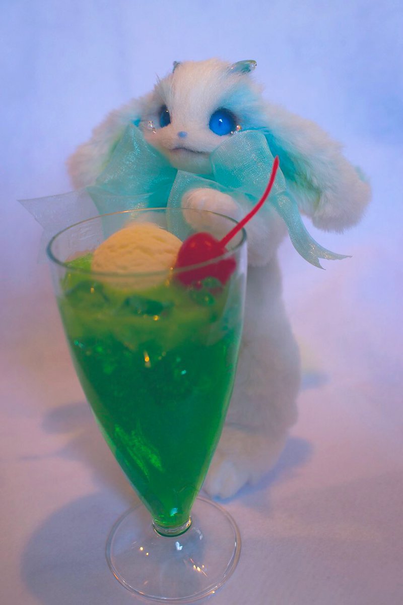 Repost🌟
この時、このしゅわしゅわクリームソーダもキットで作ってみたんですが、泡の部分作るのが楽しかったです🍒
#アートドール