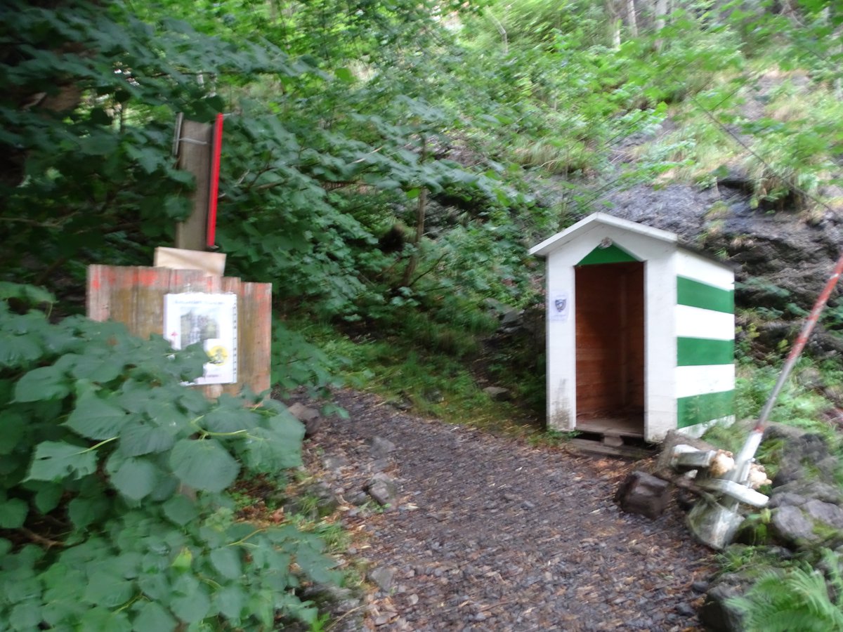 Impressions from the first day of the Micro Euro Summit 2025. Great people, great time!
#micronations #microeurosummit