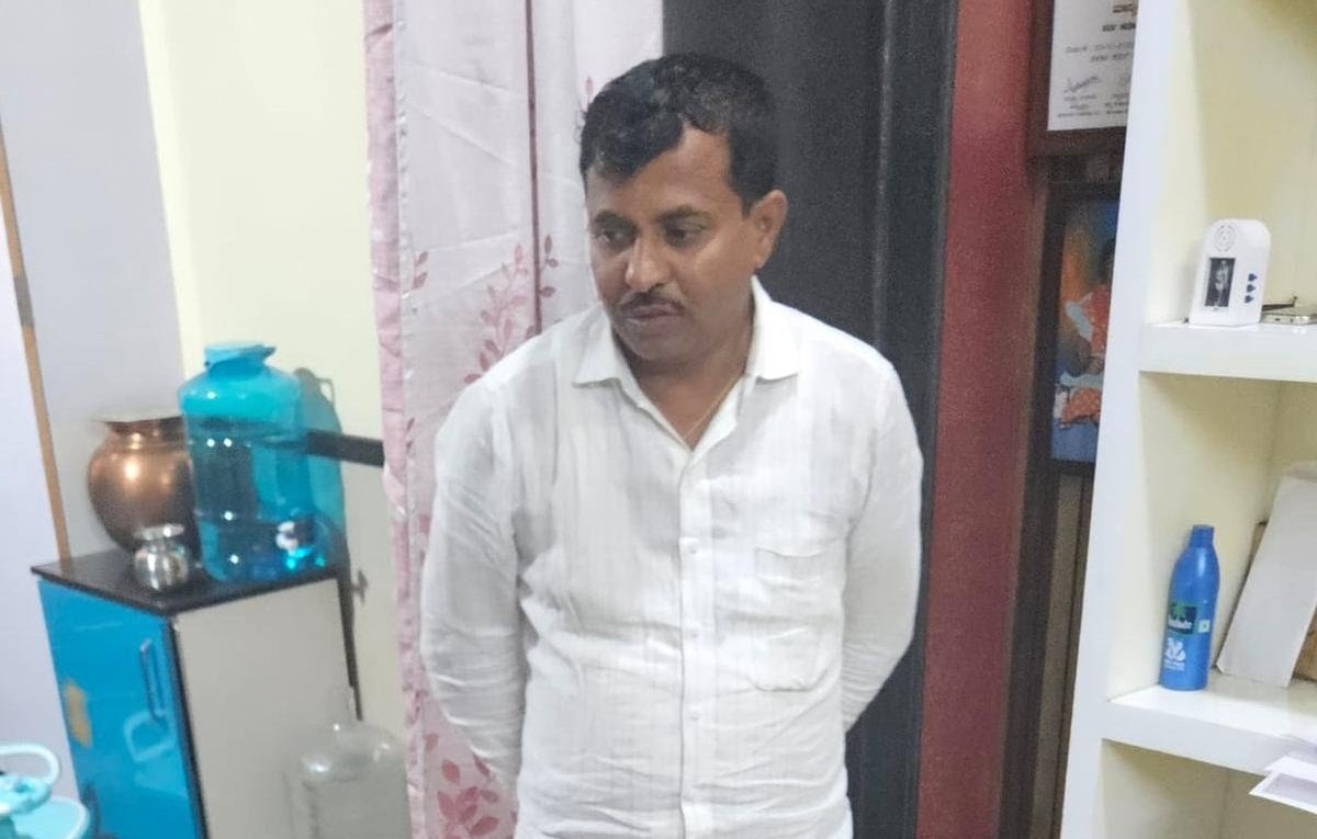 - Bro became a Government Clerk
- Owns 24 multistoried houses
- Owns 50 acres of Land
- Owns 4 Vehicles &amp; 500 gm Gold

All these assets with a salary of just ₹15,800 per month. 

India is the most corrupt nation in the world 🤡