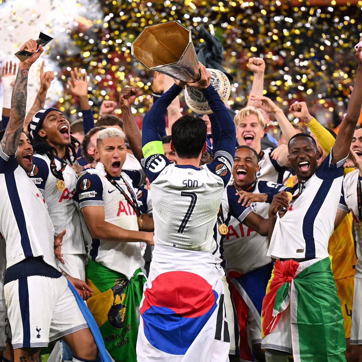 Thanks for everything Son! Spurs legend! #COYS