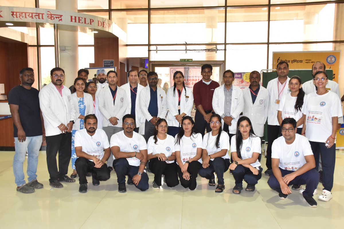As part of the observance, a Nukkad Natak (street play) was performed by the dedicated nursing staff of the Renal Transplant Unit. The performance powerfully conveyed the significance of organ donation while also addressing and dispelling common myths surrounding the subject.