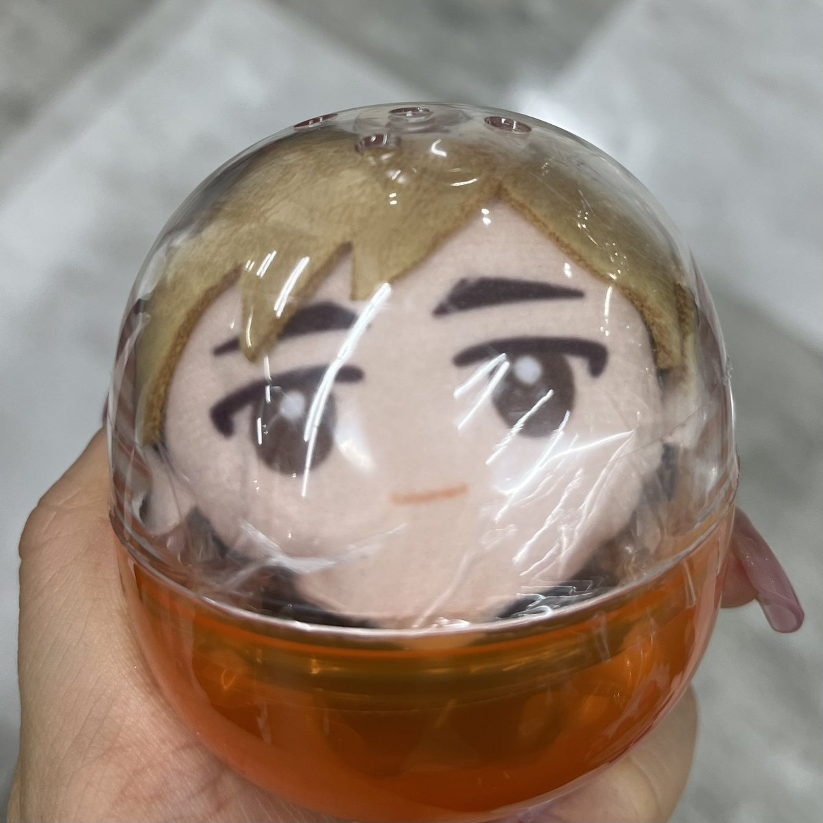 【交換】ハイキュー！！　ハイキュー
かぷっこふれんず4　かぷっこ　

譲：宮侑

求：牛島若利

現在、池袋アニメイトにいます。手渡し希望。