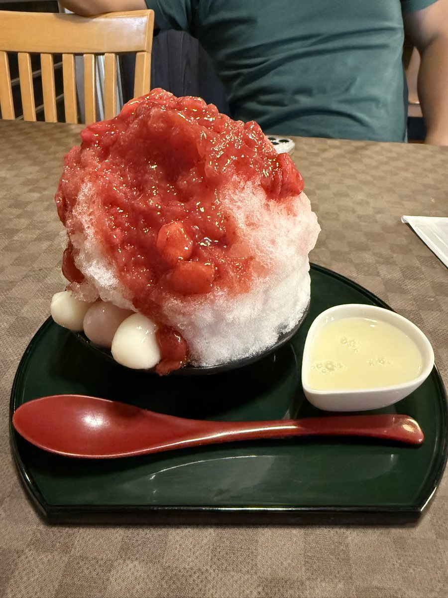 shinkoukadou's tweet photo. 本日は、お盆前のお滝行でした。
キレイに、ややこしいものを洗い流し
さて！頑張るぞ！と、ふんどしを締め直し！ってな具合です😊👍
その後は…うふふ。

#お滝 #お滝行 #占い #霊視 https://t.co/Aq4SQYkcCz