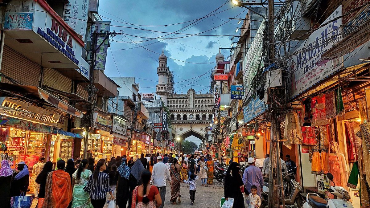 laad-bazaar-streetsaturday-hyderabaddiaries-step-into-the-charm