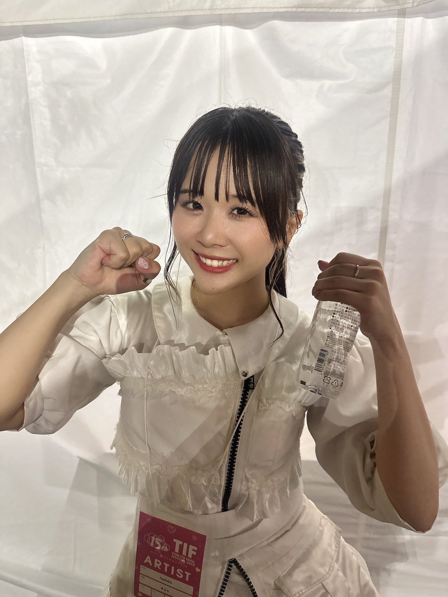 👑

フジテレビ系列で放送中の
オールスター合唱バトルとTIFのコラボ企画！『合唱バトル公開オーディション』
きらら優勝しましたー！！！！

応援ありがとうございました🙇🏻‍♀️

#TIF2025 
#オールスター合唱バトル 
#feelNEO