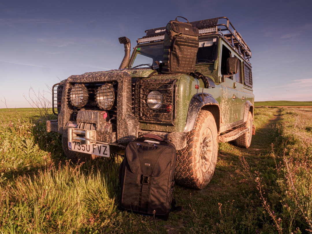Reckon we'd rather be in the Cantabrian Mountains, steppe region in central Spain with @adrian_ordieres &amp; @naia_pascual 😀