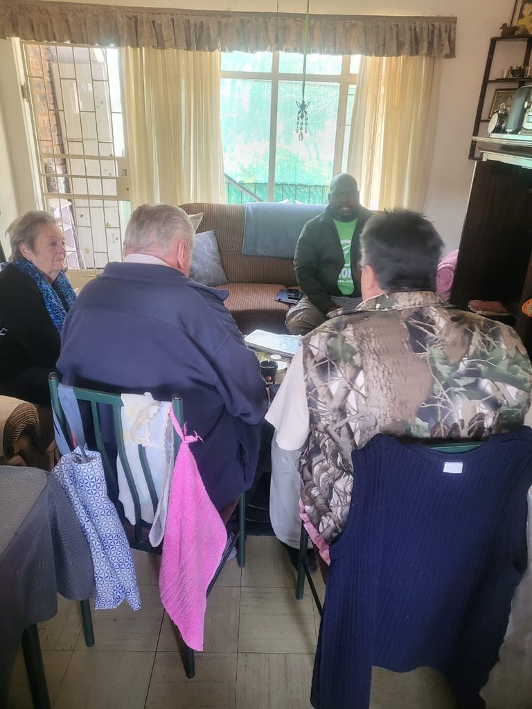 ActionSA_NW's tweet image. ActionSA is the fastest-growing party in the North West! 🌟 Activist Elise is connecting with communities in Ward 16, sharing the message that ActionSA is truly a party for all South Africans. Together, we can make a difference! 💪 #ActionSA #Ward16 #CommunityUnity