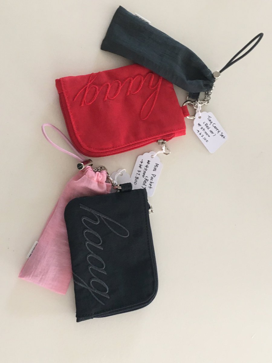 더워서 쇼룸 구경만