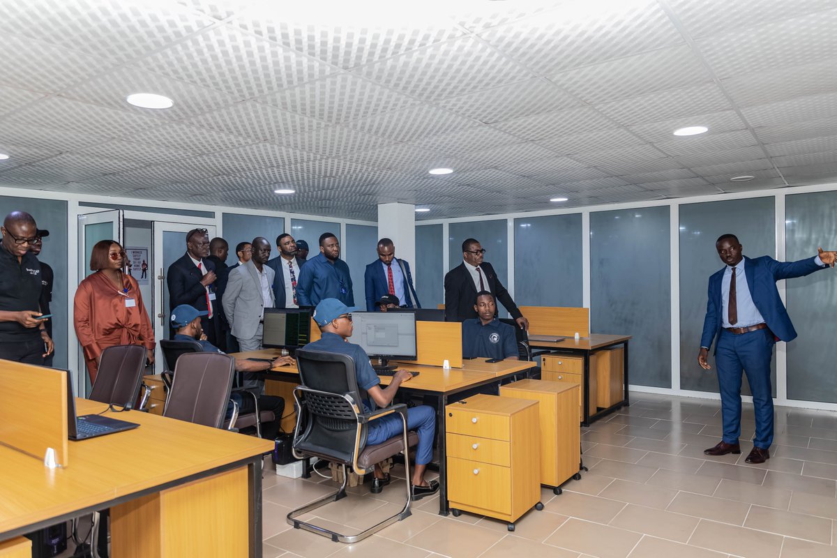Proforcedefence's tweet image. Strengthening Collaboration in the Fight Against Cybercrime

We were honored to host the Nigerian Police Cyber Crime team for a two-day working visit at the Proforce Intelligence Systems office in Ode Remo, Ogun State.

#CyberSecurity #DigitalForensics #OSINT #NigeriaPolice