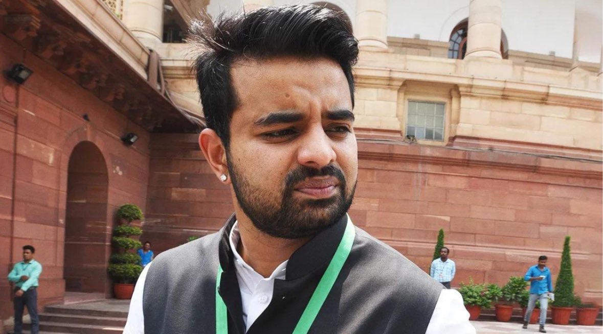 प्रज्वल रेवन्ना को उम्रकैद की सजा और 5 लाख का जुर्माना ...

#PrajwalRevanna