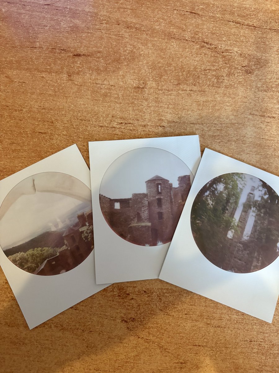 Ty kulaté rámečky už si asi nekoupím😅