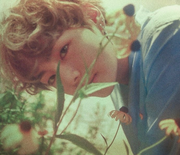 𓍯 (@fashionwithkth) on Twitter photo 