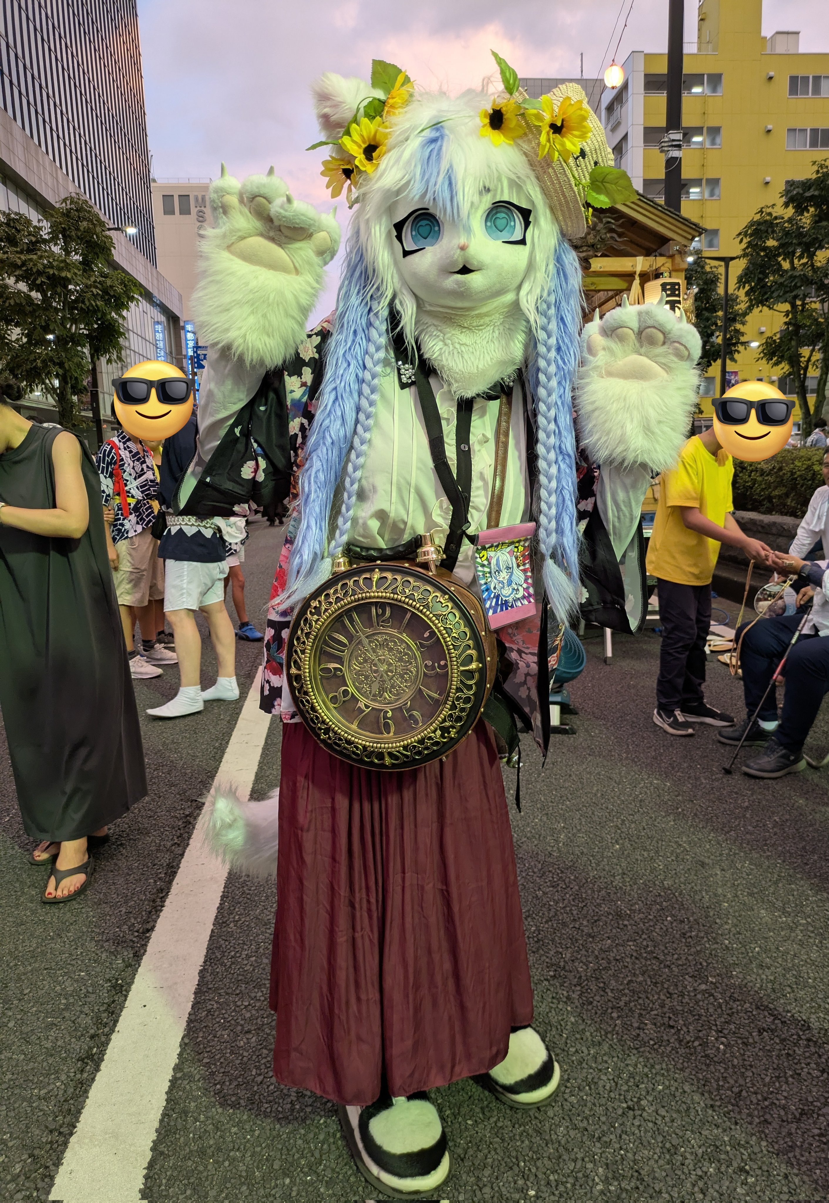 にゃー☆様✩.*˚︎︎︎︎ PICTURESQUE ANTIQUE SNEAKER WITH CONVERSE – SHINYAKOZUKA