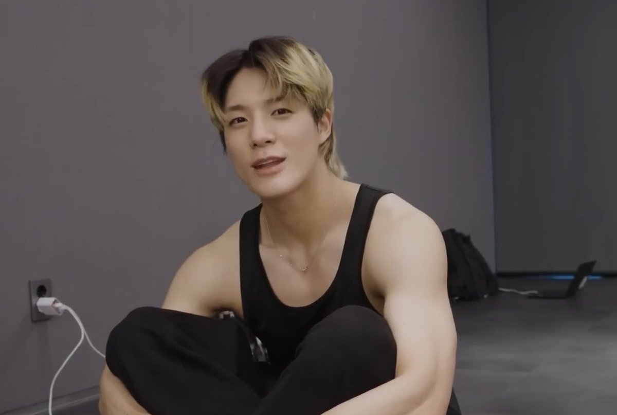 𝙅𝙀𝙉𝙊 𝙇𝙀𝙀