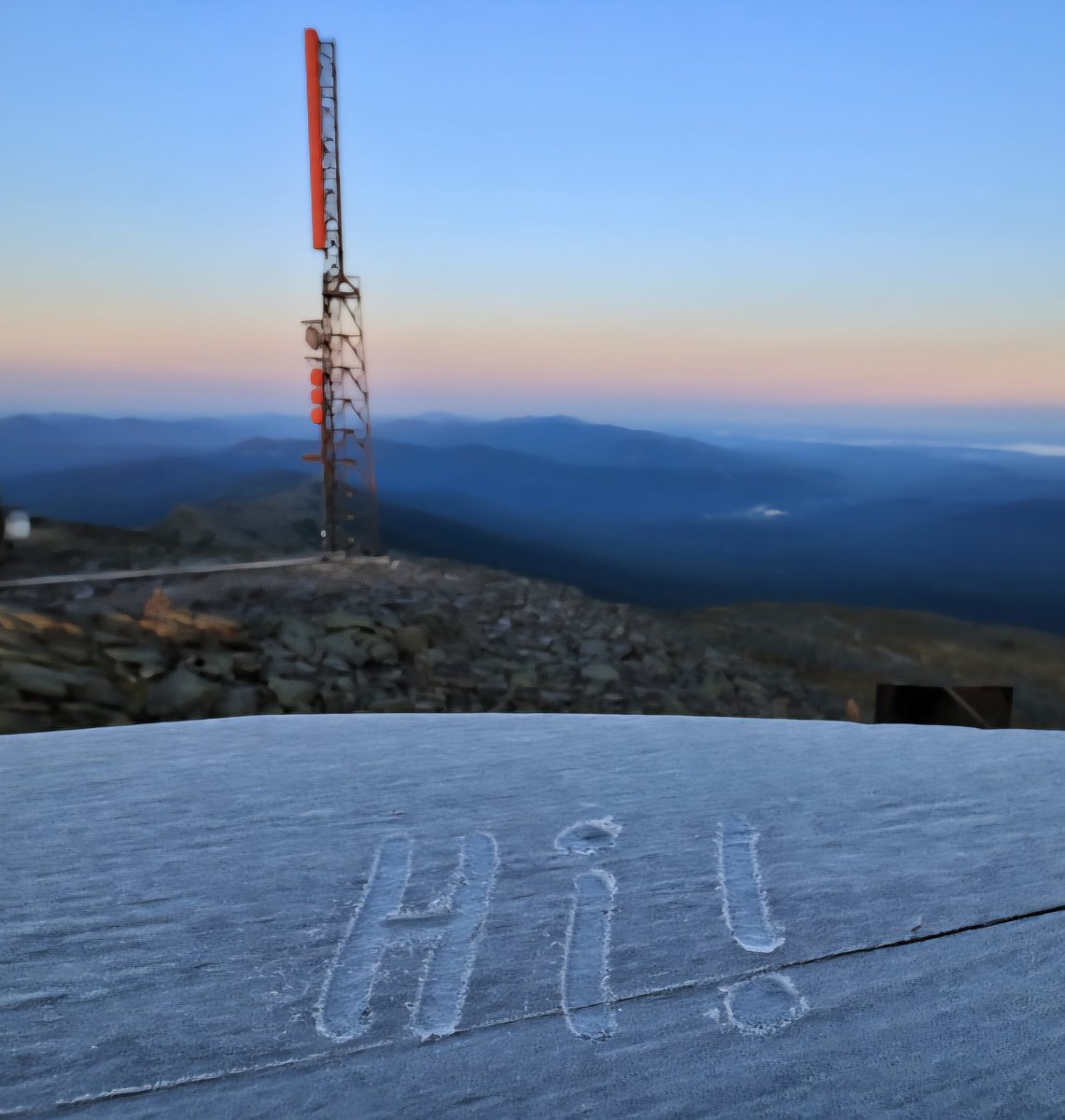 Hi!

From a frosty summit of Mt Washington, NH this morning

Have a safe and enjoyable day ahead 🙂 

(my additional frosty pics for work are at x.com/MWObs/status/1…)