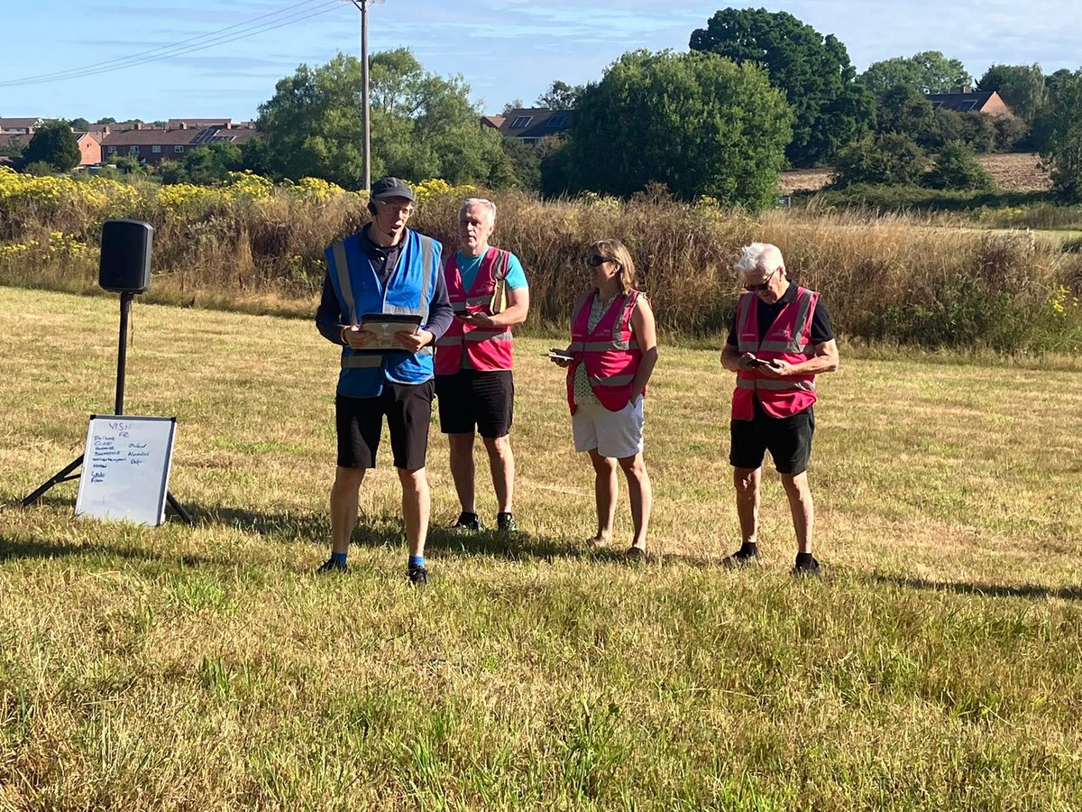 Soooooo many milestones today…Congratulations to Adie, Kate and Lewis on 25, James, Nick and Bob on 50, Jay on 100 parkruns, Dawn on 150 runs ASWELL as 100 volunteers and Mark on 300! Well done all of you! 
parkrun.org.uk/southwickcount…
Great to see so many attending and volunteering