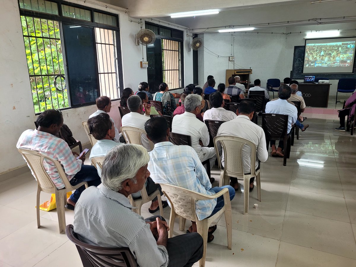 TDO Manavadar (@tdomanavadar) on Twitter photo માનનીય વડાપ્રધાનશ્રી ઘ્વારા પીએમ કિસાન યોજનાનો ૨૦મો હપ્તો તા.૦૨/૦૮/૨૦૨૫ ના રોજ ૧૧:૦૦ વાગ્યે રીલીઝ કરવાના કાર્યક્રમ માં મામલતદારશ્રી તથા તાલુકા ના ૫દાઘિકારીઓ એ હાજરી આ૫ી
<a href="/DdoJunagadh/">DDO Junagadh</a> <a href="/DyddoPan/">Dy DDO (Panchayat) JUNAGADH</a> <a href="/DPJUNAGADH/">Meera Sompura Dy DDO JUNAGADH (GAS)</a> <a href="/GujDCoffice/">Guj DCoffice</a> <a href="/collectorjunag/">Collector Junagadh</a> <a href="/CMOGuj/">CMO Gujarat</a> માનનીય વડાપ્રધાનશ્રી ઘ્વારા પીએમ કિસાન યોજનાનો ૨૦મો હપ્તો તા.૦૨/૦૮/૨૦૨૫ ના રોજ ૧૧:૦૦ વાગ્યે રીલીઝ કરવાના કાર્યક્રમ માં મામલતદારશ્રી તથા તાલુકા ના ૫દાઘિકારીઓ એ હાજરી આ૫ી
<a href="/DdoJunagadh/">DDO Junagadh</a> <a href="/DyddoPan/">Dy DDO (Panchayat) JUNAGADH</a> <a href="/DPJUNAGADH/">Meera Sompura Dy DDO JUNAGADH (GAS)</a> <a href="/GujDCoffice/">Guj DCoffice</a> <a href="/collectorjunag/">Collector Junagadh</a> <a href="/CMOGuj/">CMO Gujarat</a>