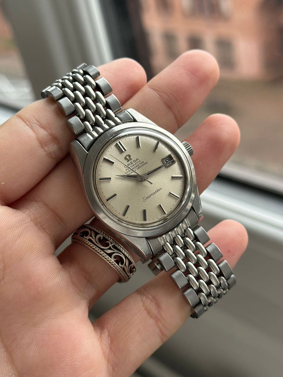 Thewatchoniste tweet media