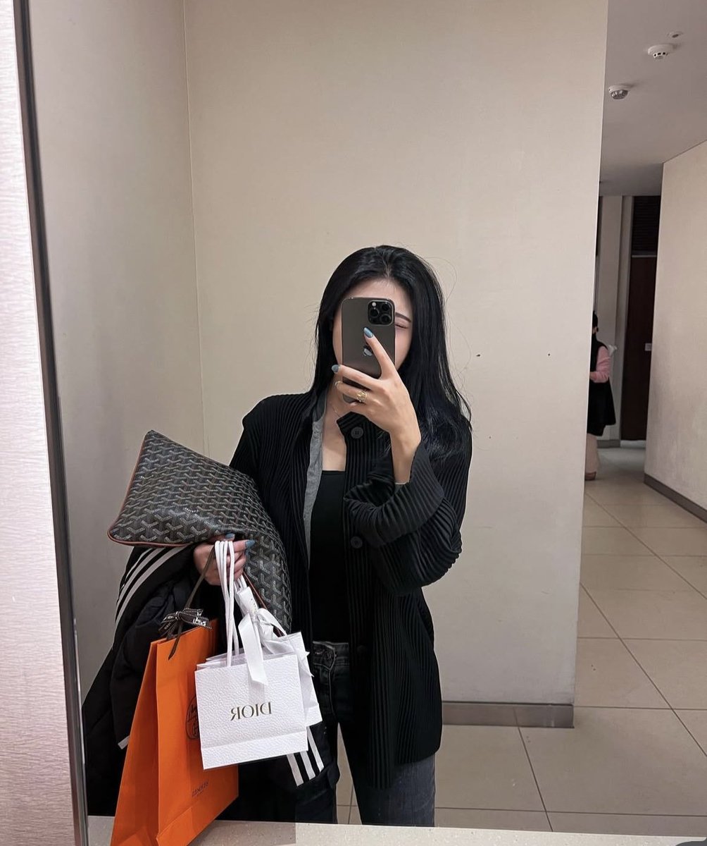 #강남 #신촌 디오좋아하는 요자~