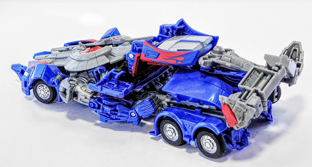 unyao2's tweet image. オレ変形
オプティマスプライム　プロトタイプカーモード！

トランスフォーマー TS-03 オプティマスプライム
#トランスフォーマー #TF #Transformers