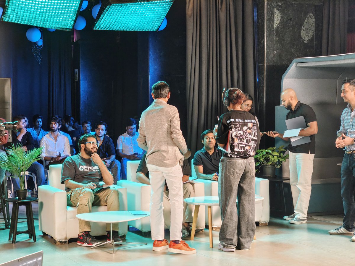 Demo day hits different when there's a live audience in the room👀