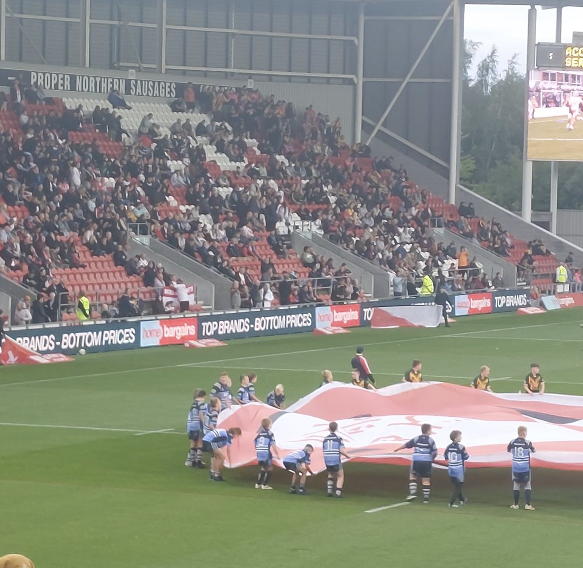 Rugby League Away Fans (@rlawayfans_) on Twitter photo ๐ฏ<a href="/CTRLFC/">Castleford Tigers</a> away at <a href="/Saints1890/">St.Helens R.F.C.</a> last night <a href="/SuperLeague/">Betfred Super League</a>
๐ธ<a href="/CTRLFC/">Castleford Tigers</a> ๐ฏ<a href="/CTRLFC/">Castleford Tigers</a> away at <a href="/Saints1890/">St.Helens R.F.C.</a> last night <a href="/SuperLeague/">Betfred Super League</a>
๐ธ<a href="/CTRLFC/">Castleford Tigers</a>
