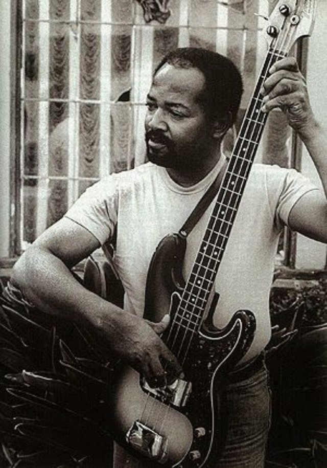 August 2 1983
I Worship At The Alter Of Motown

Next time you hear:

My Girl
Shotgun
Dancin' In The Streets
I Was Made To Love Her
Reach Out, I'll Be There

That's Funk Brother James Jamerson on bass.
The Funk Bros, Motown's Uncredited
Studio Studs.

James Jamerson 47 d. 8/2/83.