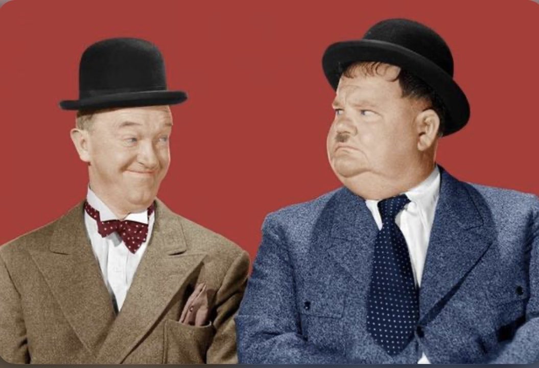 fogna_la's tweet photo. Da #Stanlio & #Ollio
a #Medvedev & #Trump:
corsi e ricorsi😎 https://t.co/koCRza0PsF