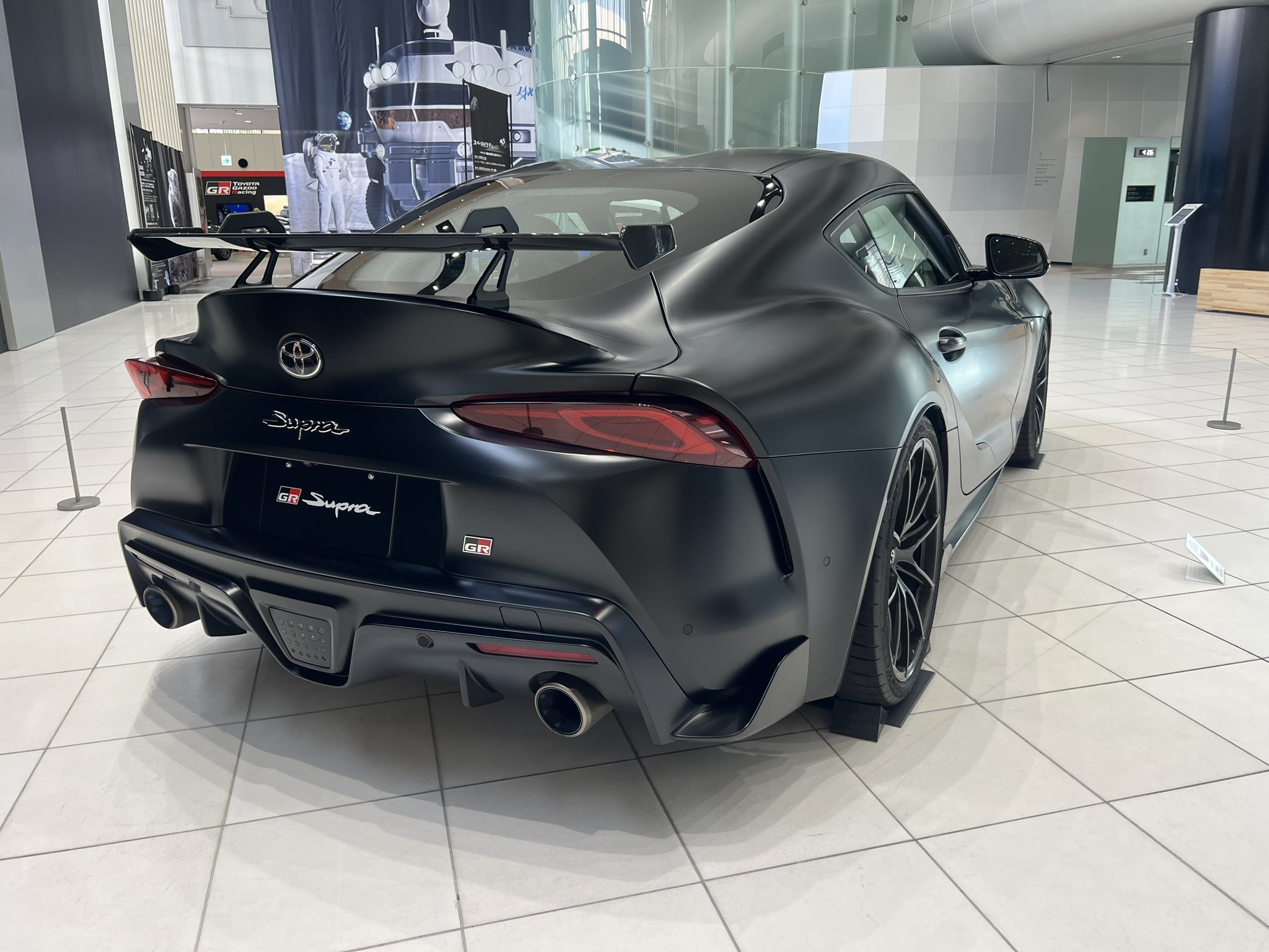 スーパーカー多数 気になるのがありましたらコメント下さい！ 99%の人が知らない？！スーパーカー界隈の秘密㊙️ 質問来てた