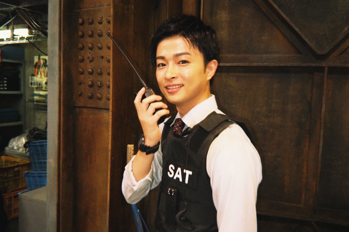 非売品】曽田陵介 パレード 5回観劇特典 直筆サイン入り 劇中写真3