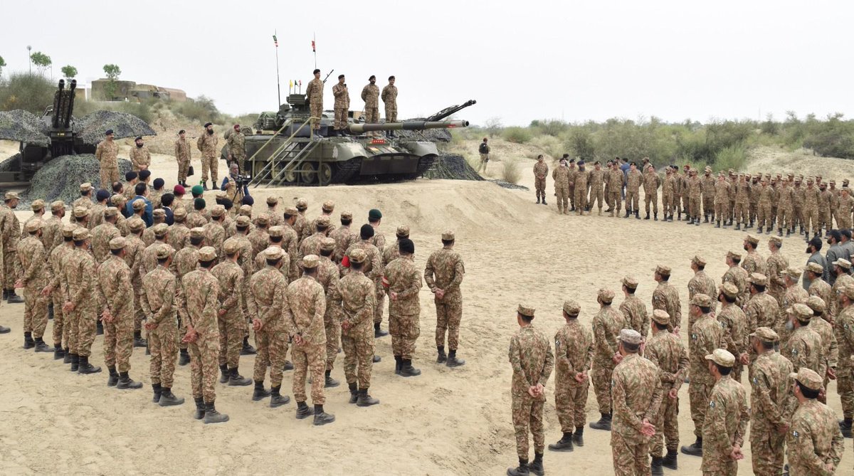 #ISPR
Rawalpindi, 02 August 2025

Field Marshal Syed Asim Munir, NI (M), Chief of Army Staff (COAS), #Pakistan Army, visited Multan Garrison.  #Z10ME #China

#COAS witnessed firepower demonstration by the newly inducted Z-10ME helicopters at the Muzaffargarh Field Firing Ranges.