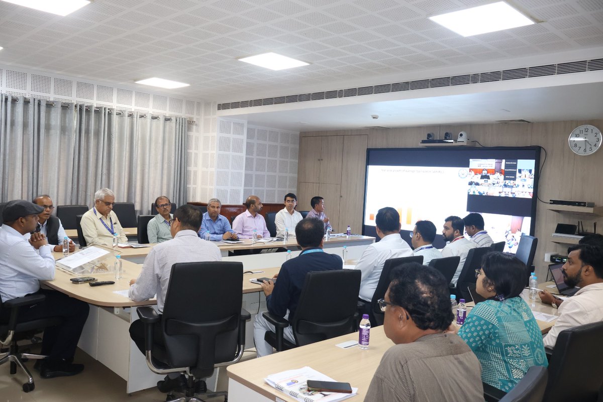 TripuraSRLM's tweet image. #TRLM sets an ambitious target of ₹110 Cr disbursal in just 30 days! 

The Secretary of the RD Department, Govt. of Tripura has officially launched "SAMRIDDHI", a one-month Financial Inclusion Campaign from 1st to 31st August 2025, focusing on empowering women SHG members