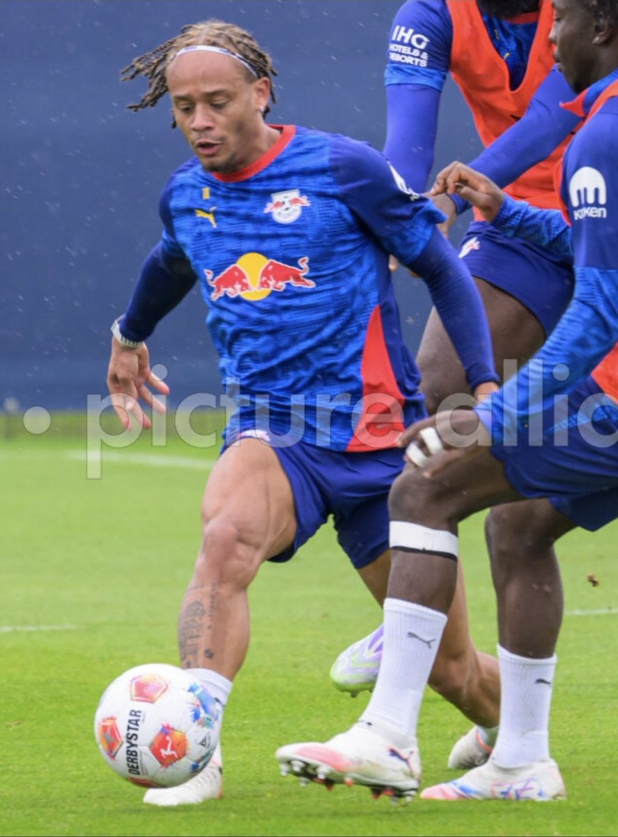 BulgeSoccers's tweet photo. Xavi Simons bulge https://t.co/FQvaOrqIvP