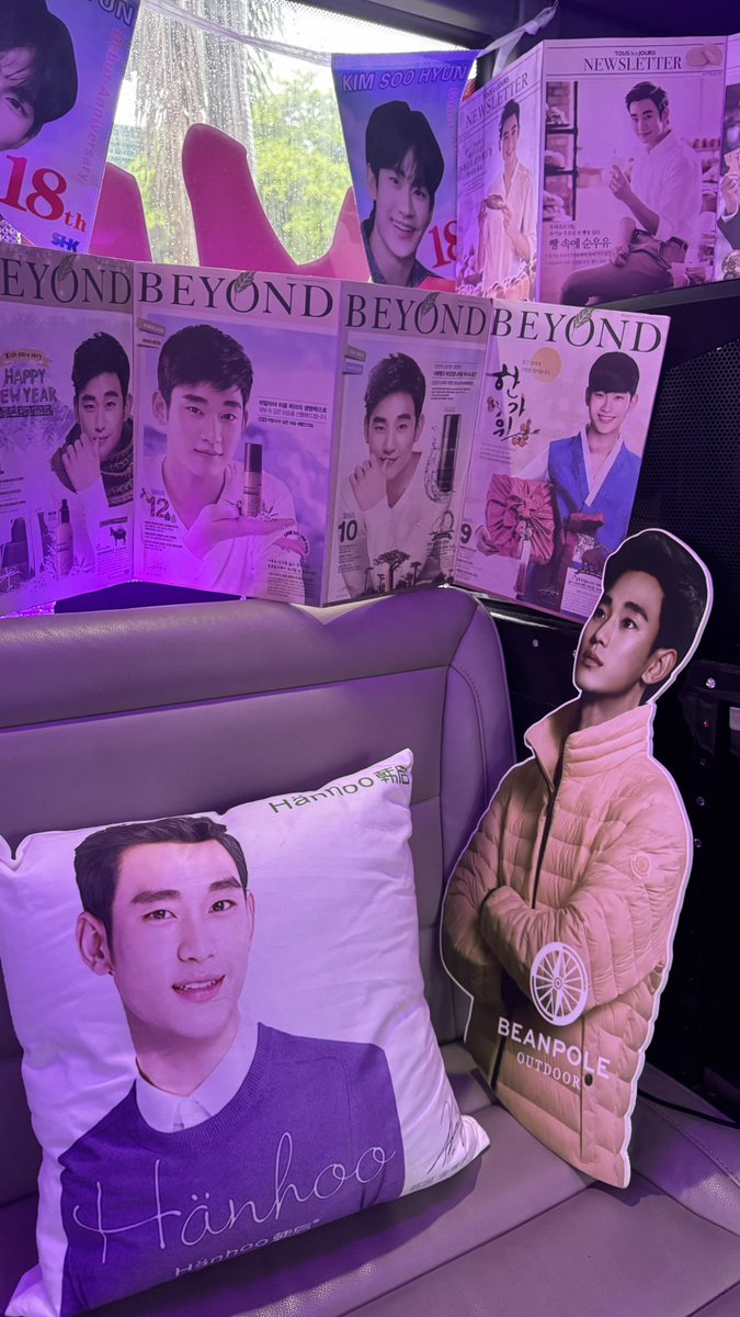 MC4864647819354's tweet image. 🎉 KimSooHyun 18th Anniversary Crystal Bus Tour in HK ✨🚌🇭🇰

🎡 Central Ferris Wheel 

#김수현 #KimSooHyun
#キムスヒョン
#WeStandwithKimSooHyun
