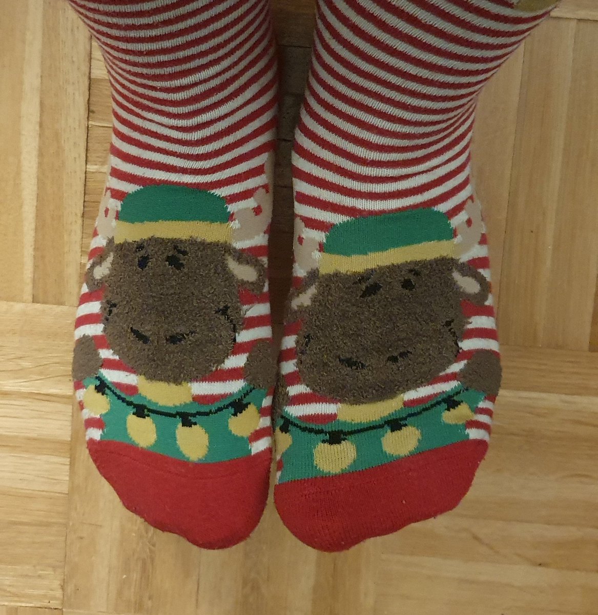 Die Socken gehen bei dem Wetter,  oder?