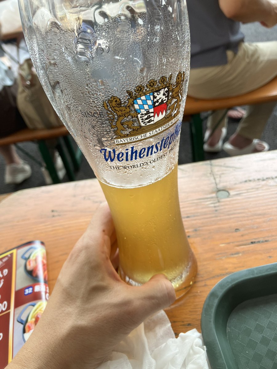 daikouVer02's tweet photo. オクトーバーフェスで一杯 https://t.co/5pXTKY9OCt