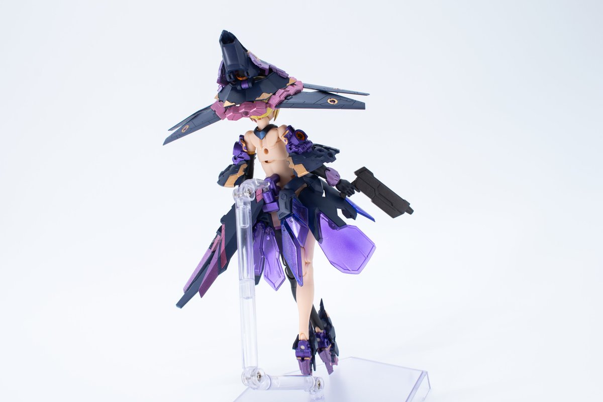 reirei9412's tweet photo. 魔女型メガミデバイス
『ベルノクス』
完成しました

#メガミデバイス https://t.co/PGxwVbAaET