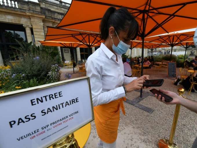 <a href="/RTLFrance/">RTL France</a> Les #Restaurateurs : miliciens qui faisaient la police du pass sanitaire #covid, te vendent a prix d'or de la merde Metro (leur fournisseur) et leur #migrants illegaux en cuisine qui crachent dans ton plat. 2025 si tu n'est pas malade en sortant d un #restaurant , tu es chanceux.